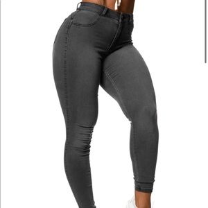 Contour V2 Mid Waisted Fitjeans - Gray Size Small